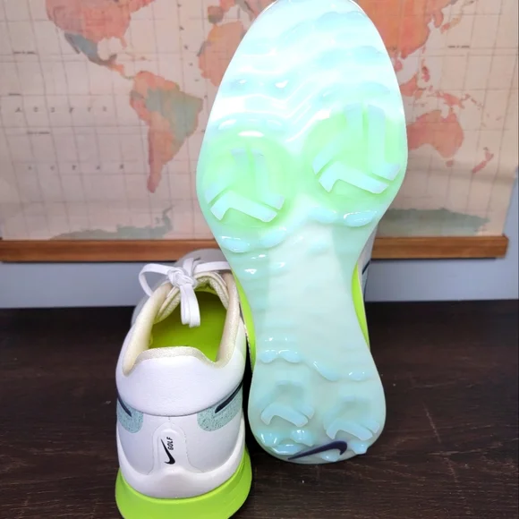 BRAND NEW Nike Air Zoom Infinity Tour Next % Golf Shoes Sail/Green Womens Sz 9.5